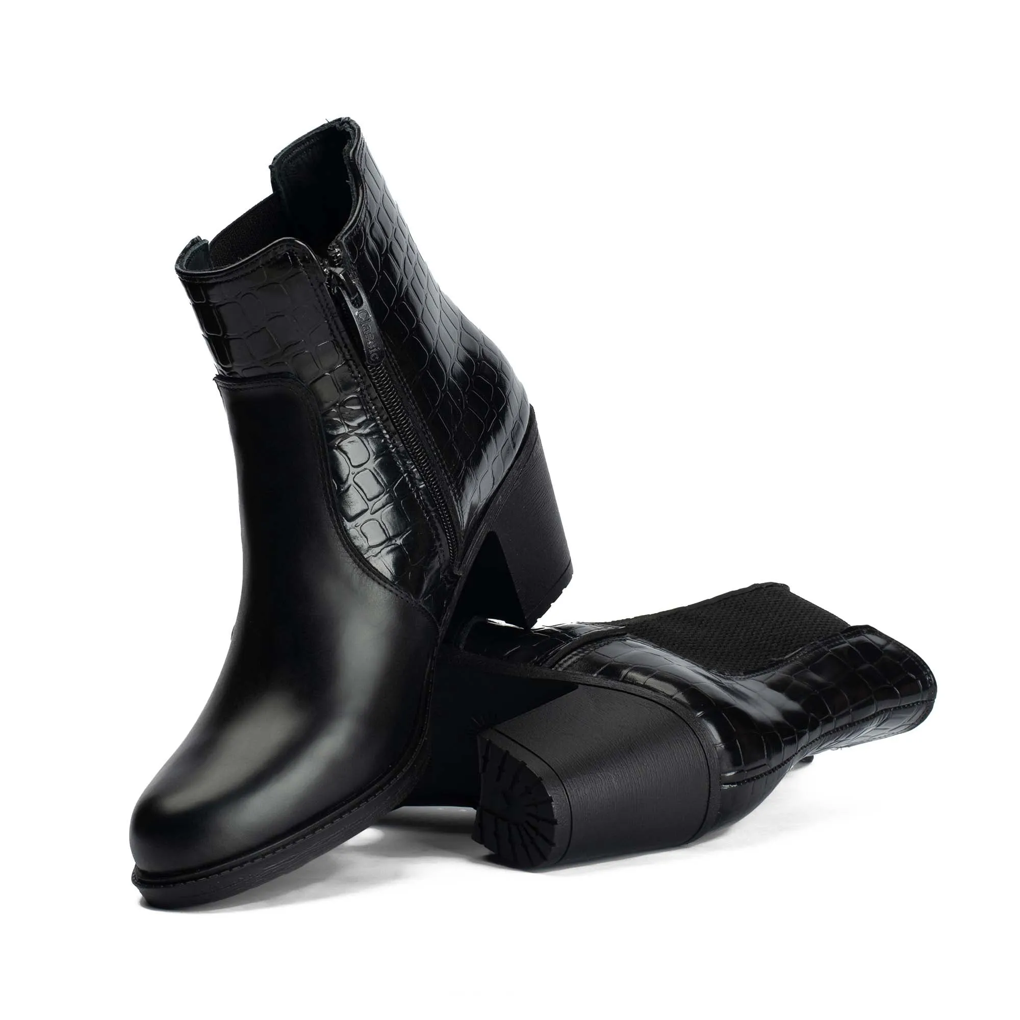 Brio Black  Easton Natural Leather Chelsea Boot