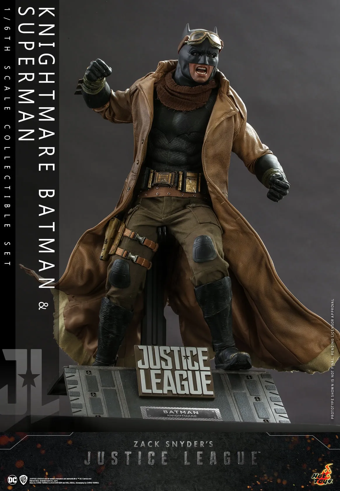 Hot Toys - TMS038 - Zack Snyder's Justice League - 1/6th scale Knightmare Batman and Superman Collectible Set