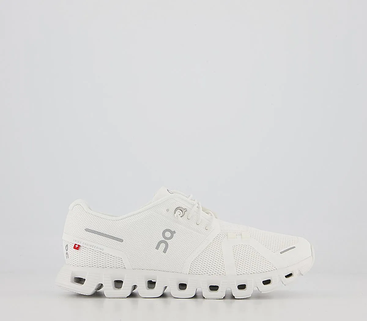 Odd Sizes - On Running Cloud 5 All White F - UK Sizes Right 4/Left 5