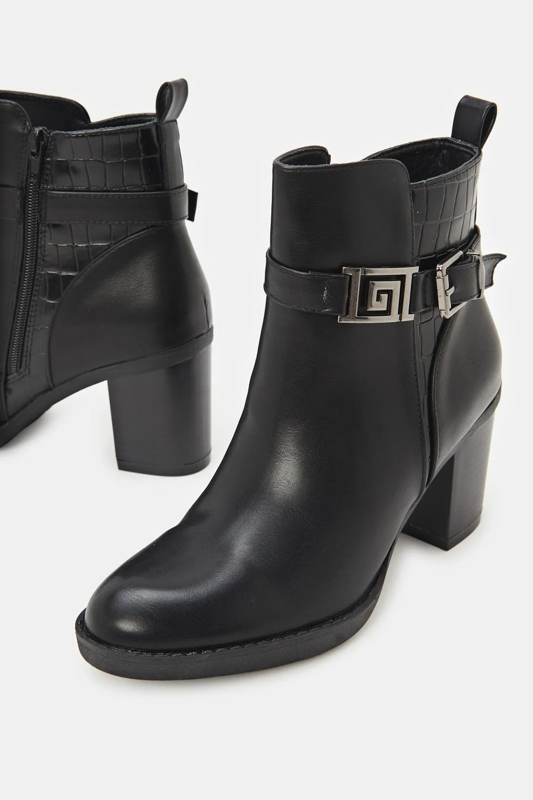 Women Black Boots